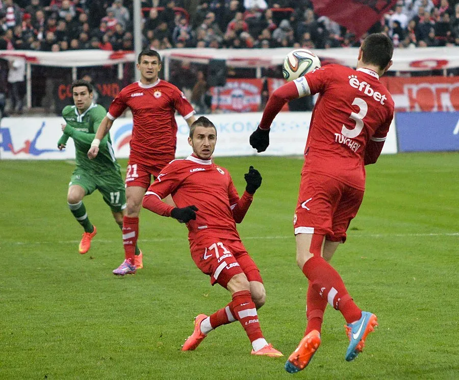 ЦСКА иска национала Златински