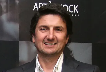 Боршош подкрепя протеста срещу Слави Бинев