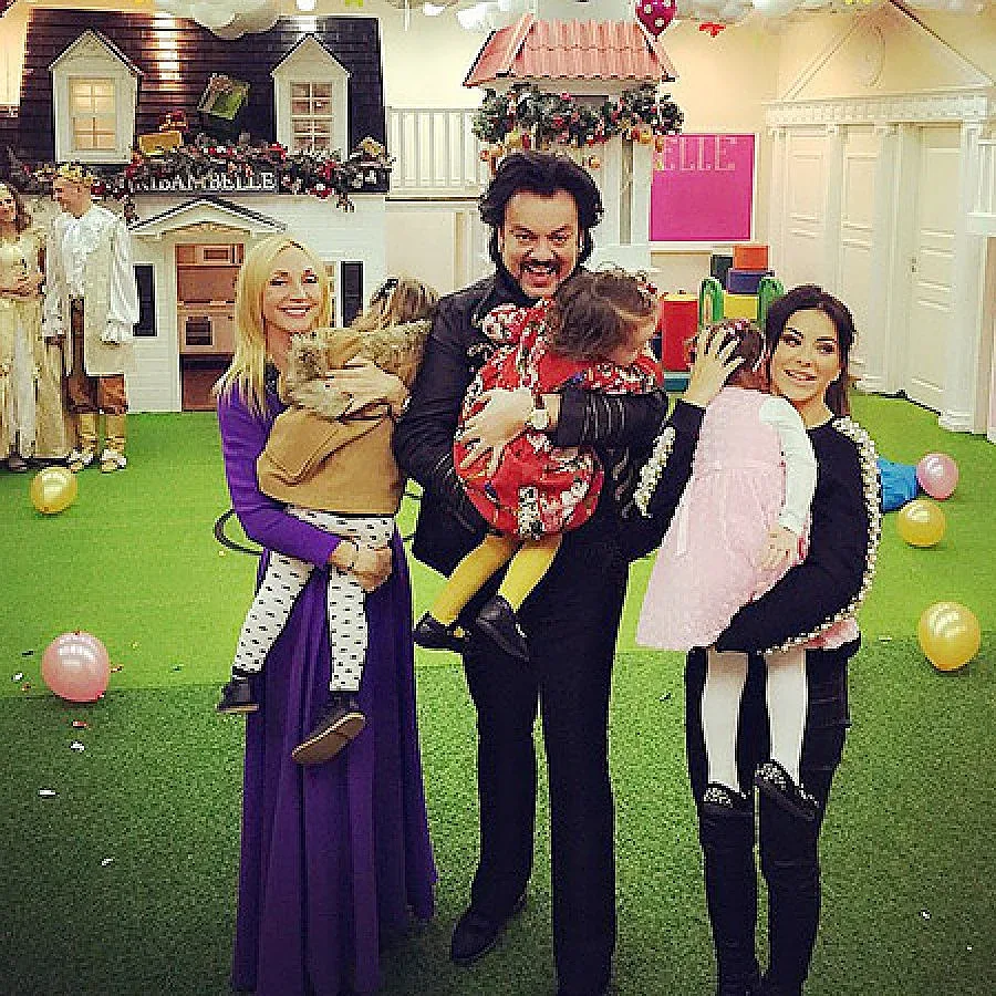 Филип позлати щерка си за ЧРД