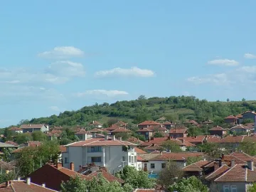 Обявиха бедствено положение в Средец, язовирът прелива