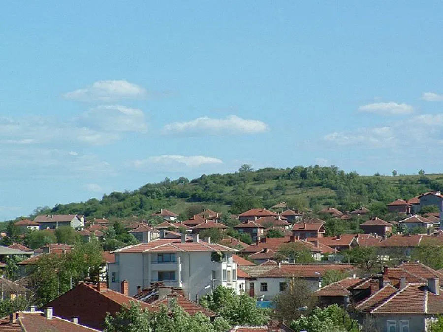 Обявиха бедствено положение в Средец, язовирът прелива