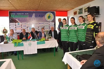 "Трейс" пое женската "Барса" на Сърбия