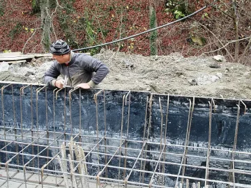 Пускат ремонтирания път за Банско с водосвет