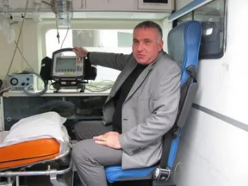 ЦСМП в Кърджали с два модерни апарата „Корпулс 3” и две линейки