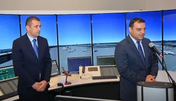 Московски откри модерен тренажор за обучение на ръководители на полети