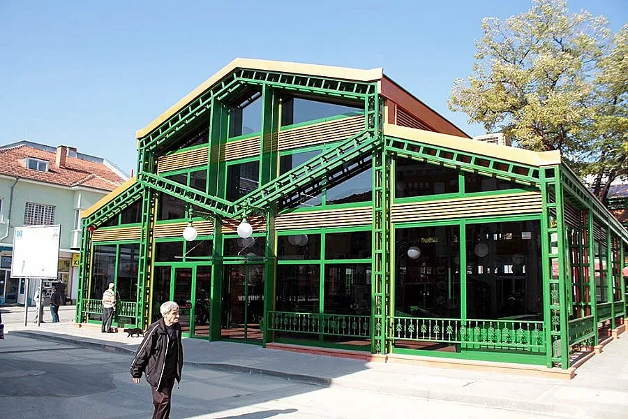 Градът на липите с приз от конкурса „Сграда на годината”