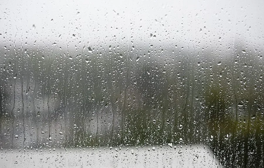 Пореден облачен и дъждовен ден