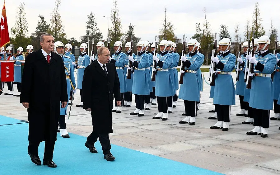 Русия и Турция със сделки за  $100 млрд.