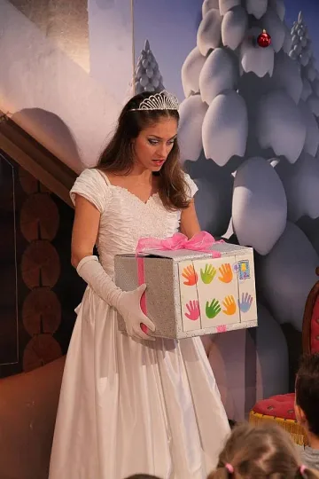 Двореца в Балчик подарява вълшебни приказки на децата