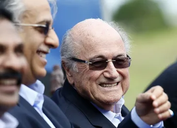 Къртица клепа ФИФА пред ЕС