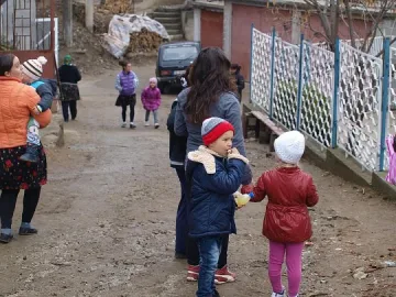 Гурбетчии спасяват Коледа в с. Долно Осеново