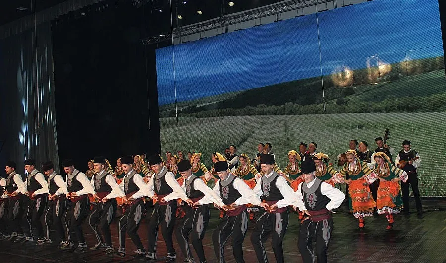 Ансамбъл „Пирин" с 3-часов концерт за 60-годишен юбилей