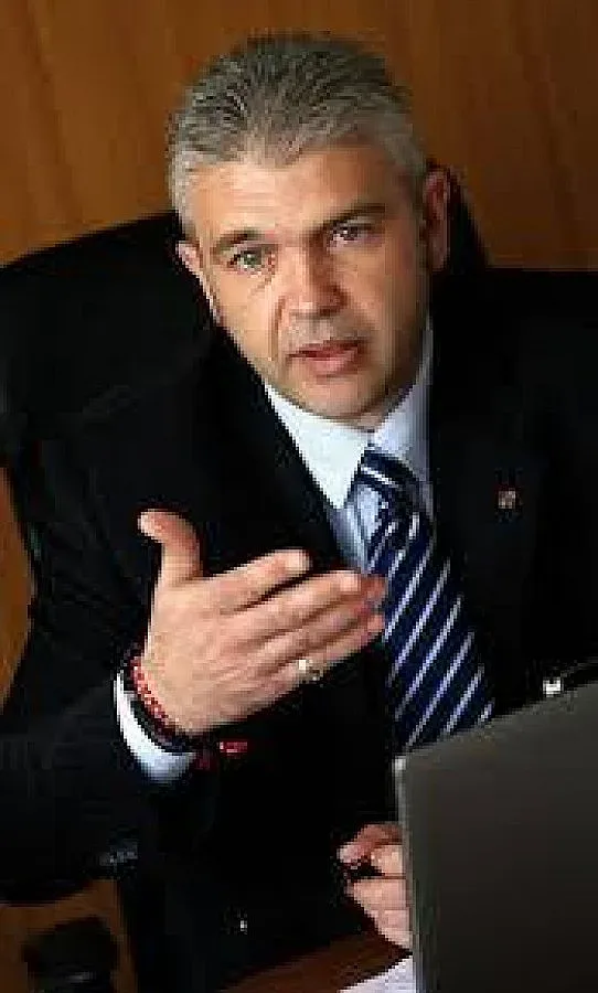 Токуда е болница, която работи като часовник