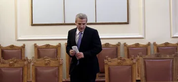 Москов поискал 80 млн. по-малко за НЗОК