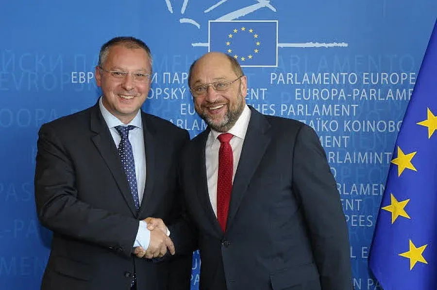 Станишев и Дол със среща на върха