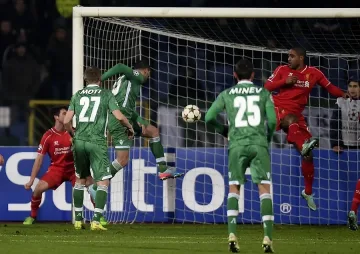 Домусчиев ядосан на точката