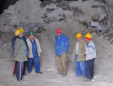 Бургаските миньори пак заплашват със стачка