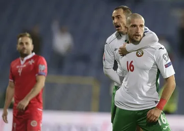 България със спад  в ранглистата на ФИФА  