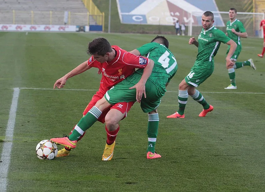 Домусчиев: Помагат с пачки на ЦСКА