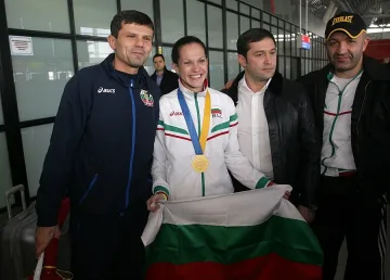 Шампионката ни в бокса нямала време за купон