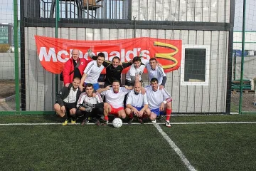 "Стандарт" удари лидера в Медийната лига 