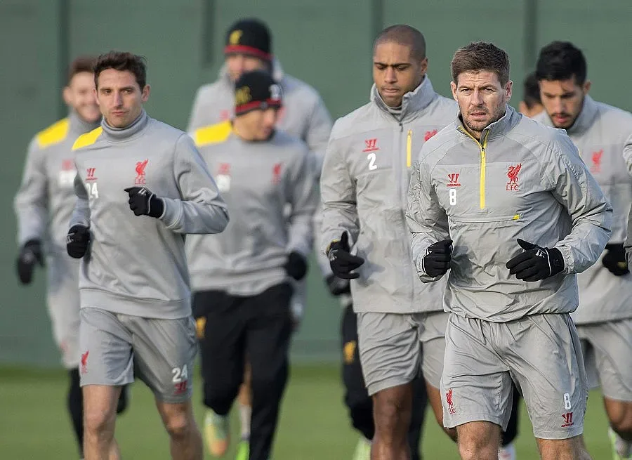 "Ливърпул" се скри в София