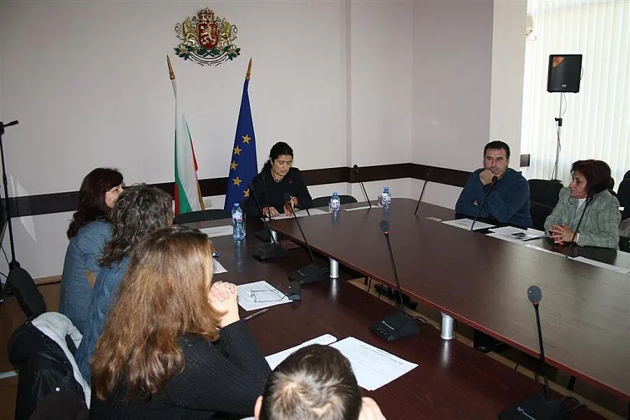 Взимат мерки срещу птичия грип в Старозагорско