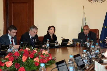 Калфин и Горанов се разминаха за минималната заплата