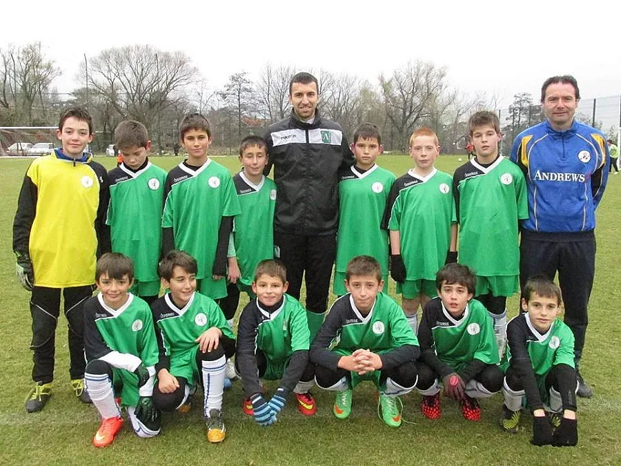 Истерия за билети преди "Ливърпул"