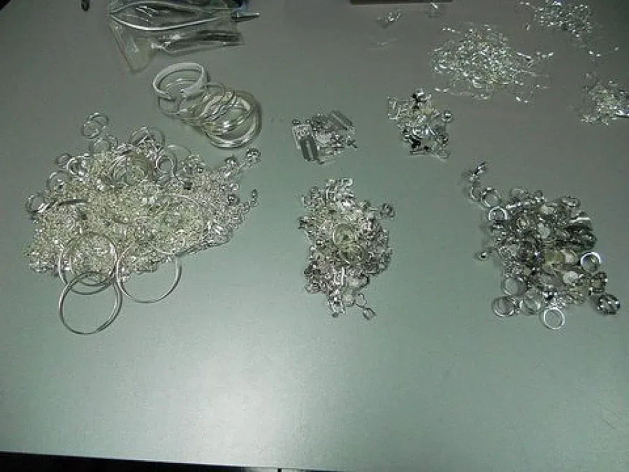 Намериха контрабандни бижута за 13 000 лв. на "Капитан Андреево"