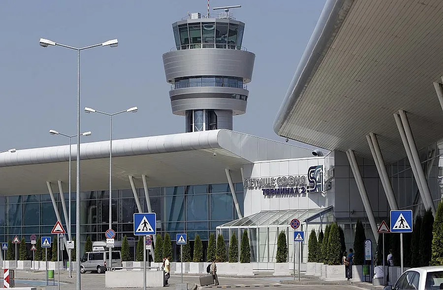 Заловиха почти 600 костенурки на Летище - София