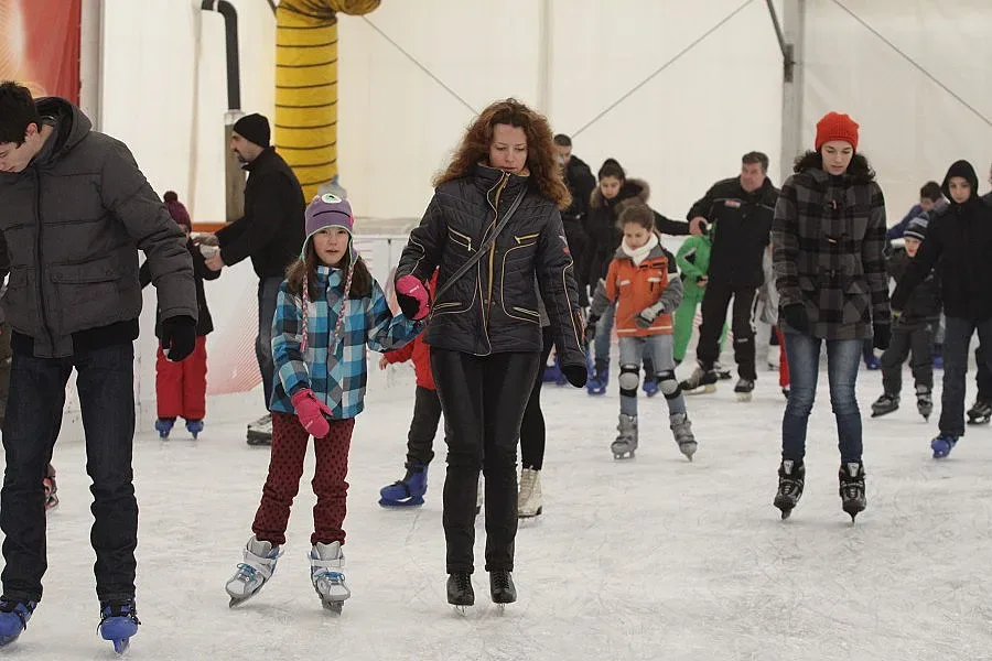 Ледена пързалка подаряват на старозагорските деца за Коледа