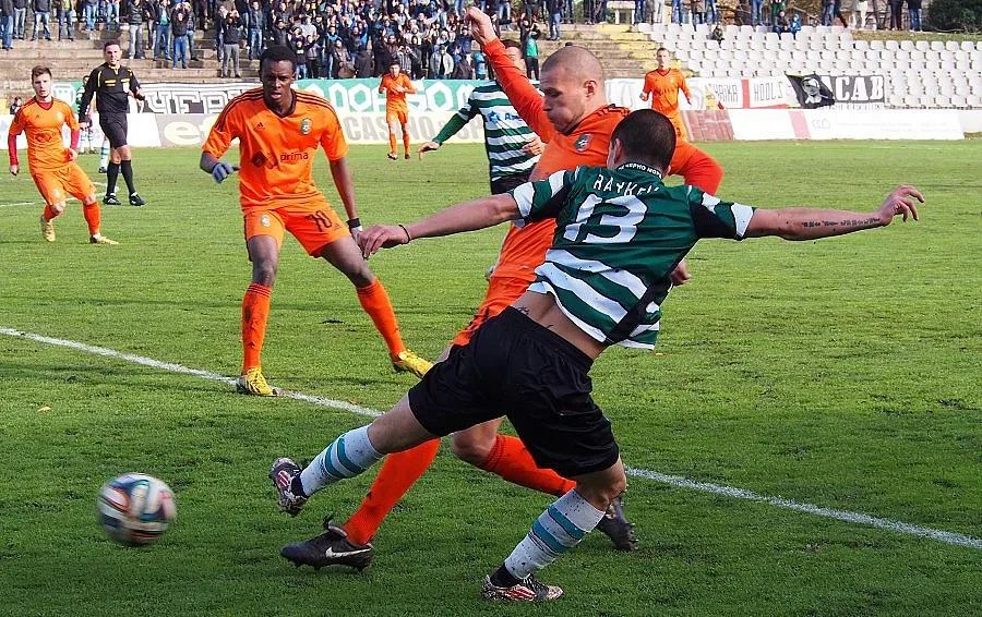 Литекс удави с 3:0 Черно море