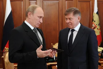 Путин получи осми дан по карате