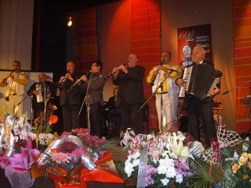 Виртуозът на акордеона Нешко Нешев взриви кърджалийската публика 