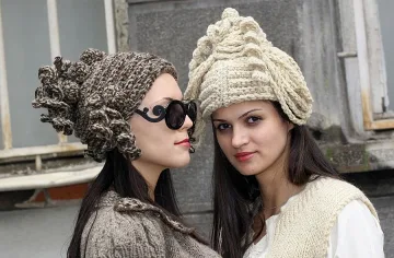 Есента на шапките