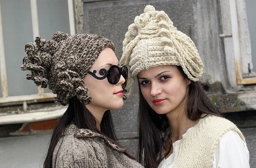 Есента на шапките