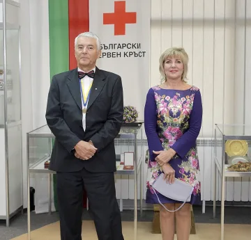 Откриха колата на съпругата на шефа на БЧК