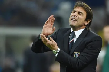 Италия без Конте срещу България