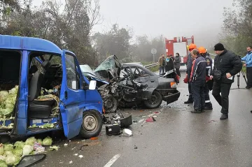 Мъгла причини верижна катастрофа в Монтанско