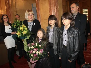 Крисия с голямо "браво" от Ламбо