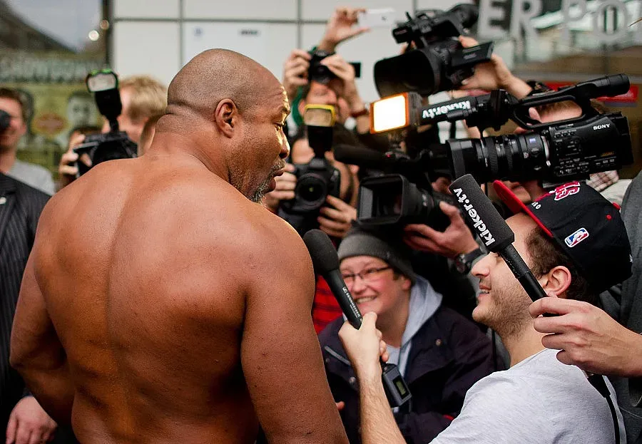 Шанън Бригс нарече Пулев "онова жалко момче"