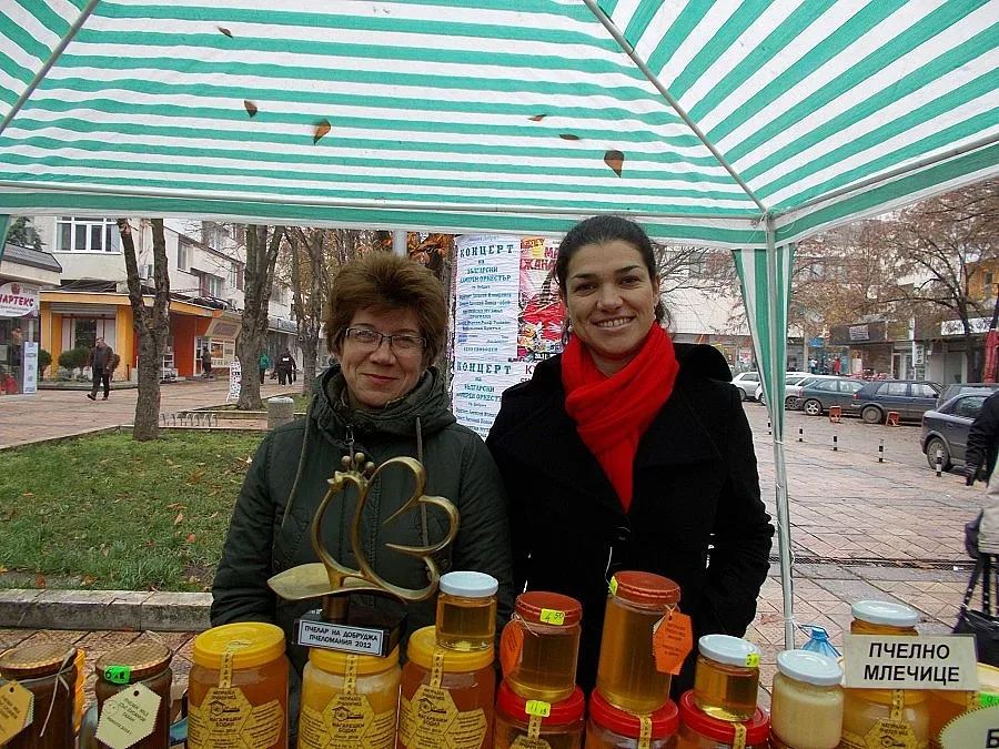 Строителен инженер стана царица на меда