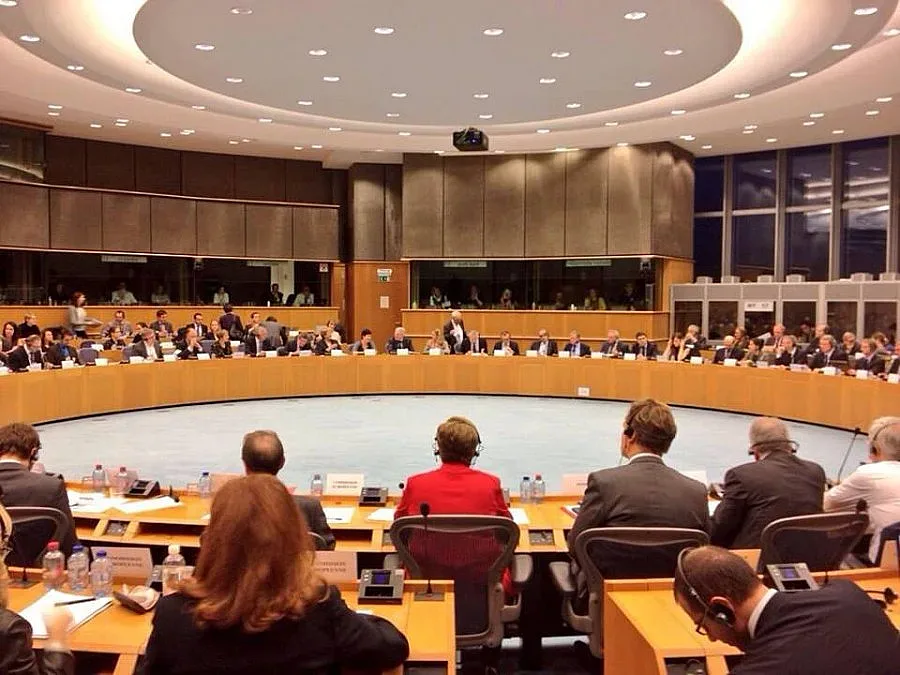 Георгиева: Преговорите за Евробюджета продължават