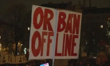 Хиляди протестираха в Унгария за оставката на Орбан