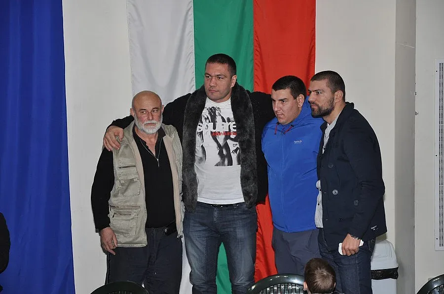 Свещеник: Кобрата е велик, ще се върне по-силен на ринга