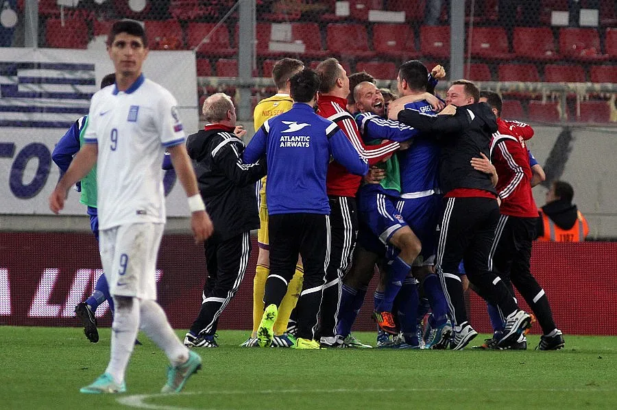 Гърците отмъкват треньор от Ватикана