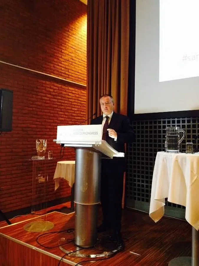 Станишев честити годишнината на младежкото БСП