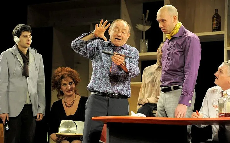 Арт маратон в нощта на театрите