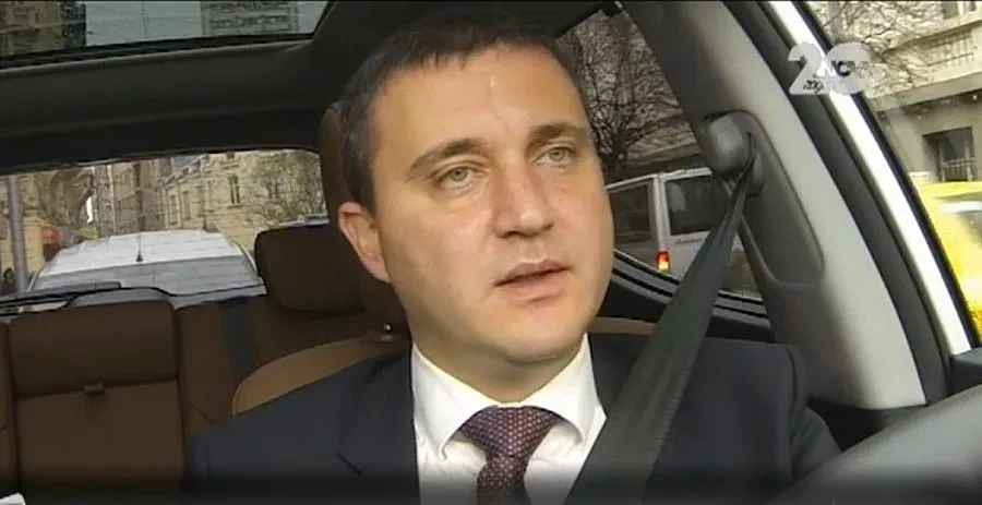 Горанов: Няма да има коледни добавки за пенсионерите